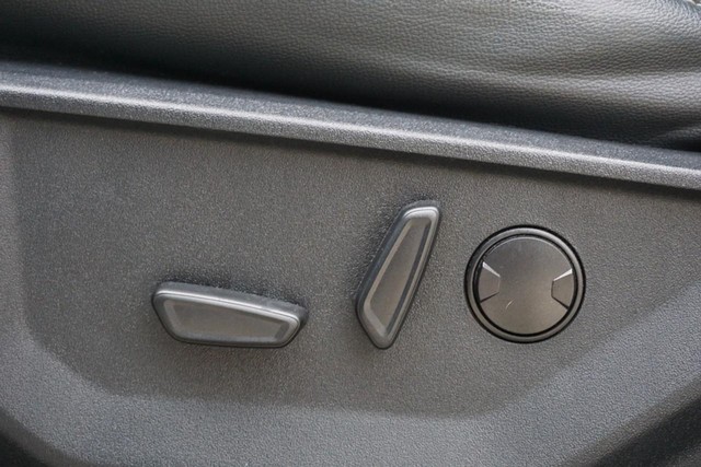 2023 Ford F-150 4WD XLT SuperCrew image 27