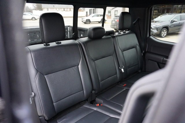 2023 Ford F-150 4WD XLT SuperCrew image 32