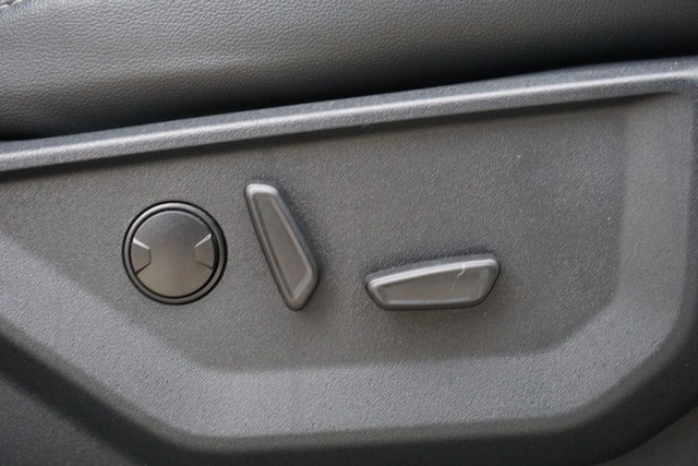 2023 Ford F-150 4WD XLT SuperCrew image 34