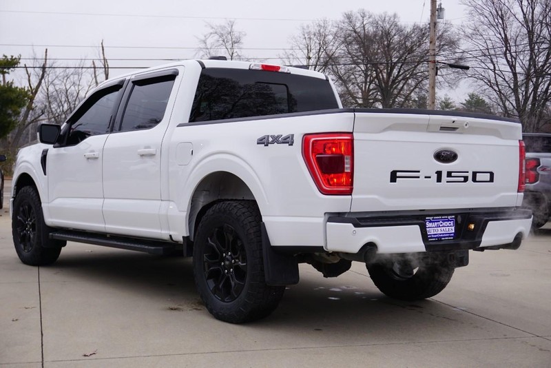 Ford F-150 Vehicle Full-screen Gallery Image 05
