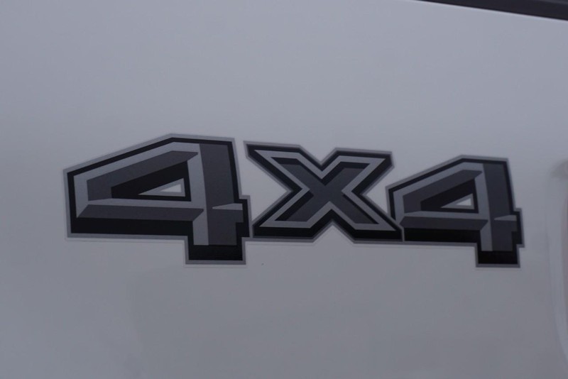 Ford F-150 Vehicle Full-screen Gallery Image 20