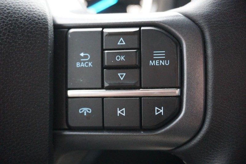 Ford F-150 Vehicle Full-screen Gallery Image 42