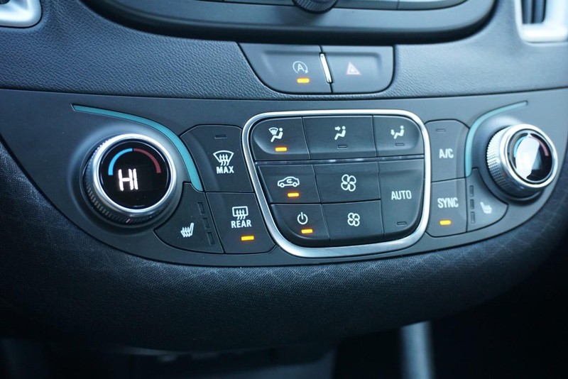 Chevrolet Malibu Vehicle Full-screen Gallery Image 39