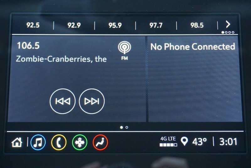 Chevrolet Malibu Vehicle Full-screen Gallery Image 43