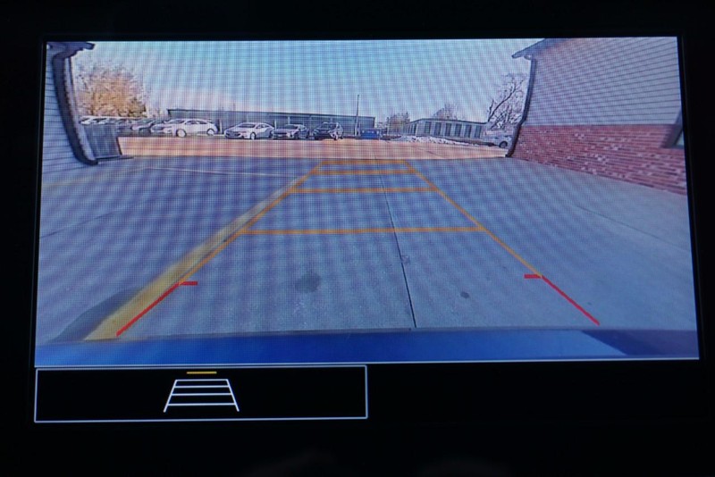 Chevrolet Malibu Vehicle Full-screen Gallery Image 46