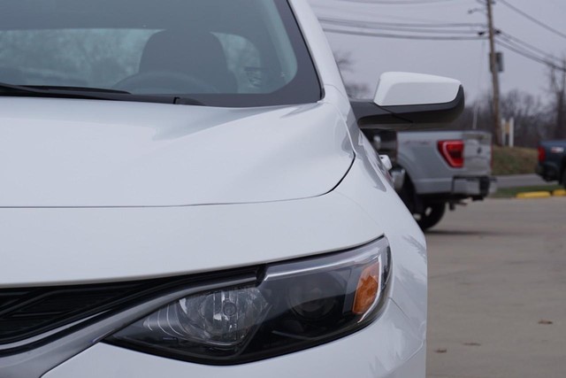 2023 Chevrolet Malibu 1LT FWD image 10