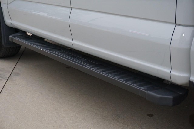 2023 Ford F-150 4WD XLT SuperCrew image 17
