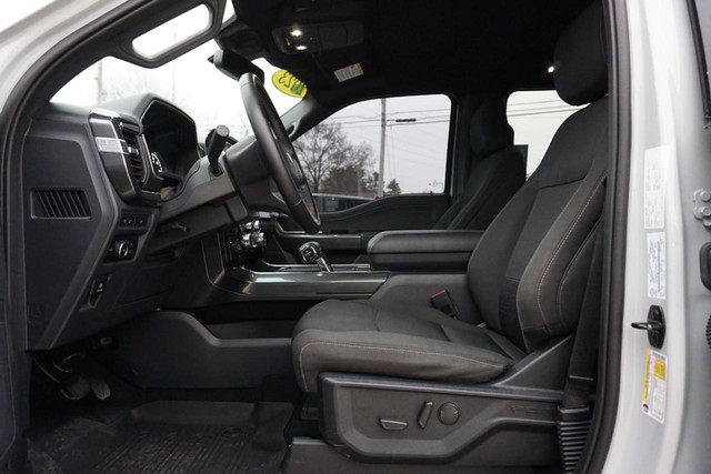 2023 Ford F-150 4WD XLT SuperCrew image 23