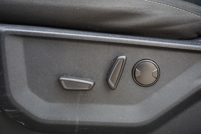 2023 Ford F-150 4WD XLT SuperCrew image 24