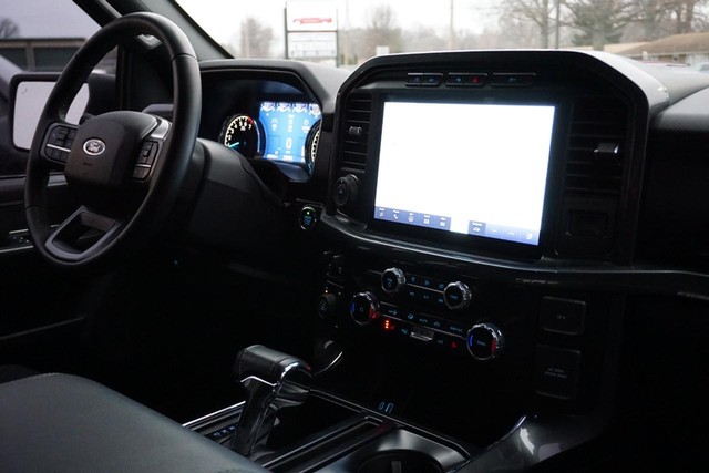 2023 Ford F-150 4WD XLT SuperCrew image 36