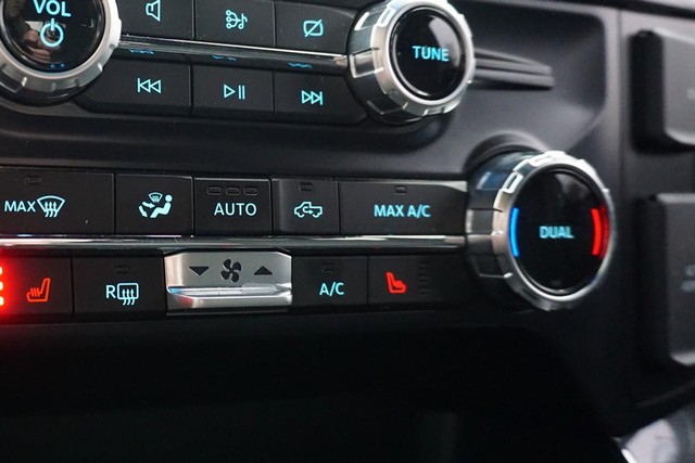 2023 Ford F-150 4WD XLT SuperCrew image 45