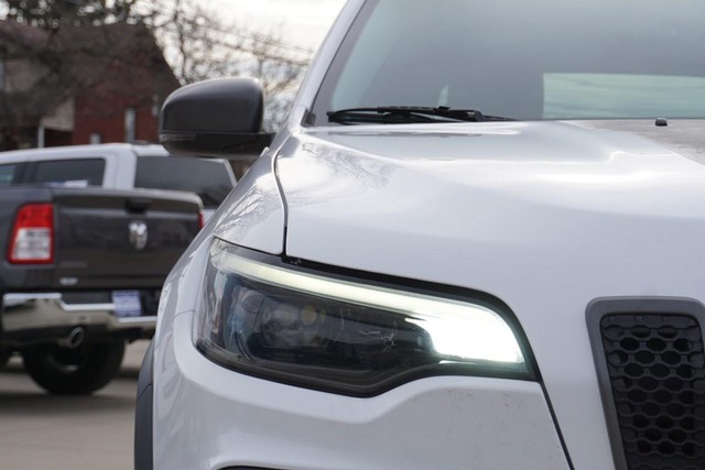 2019 Jeep Cherokee 4WD Trailhawk image 09