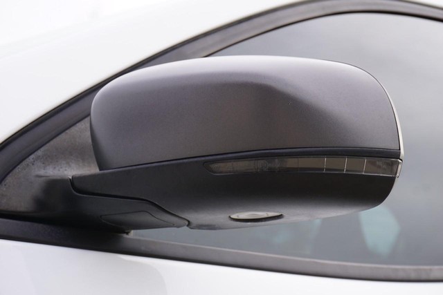 2019 Jeep Cherokee 4WD Trailhawk image 13