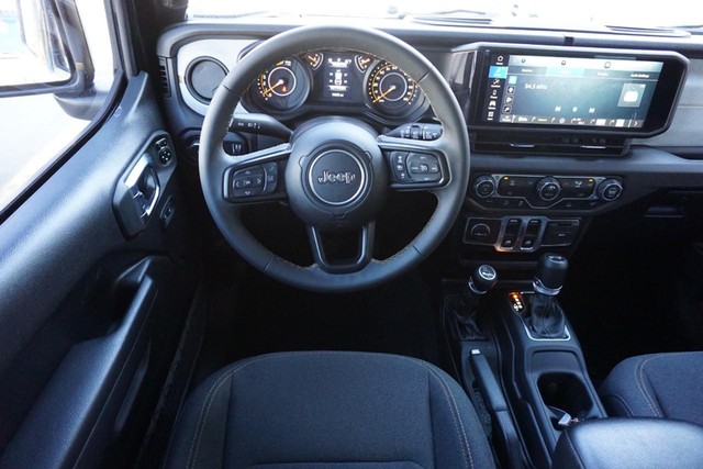 2024 Jeep Wrangler Sport S 4x4 image 32