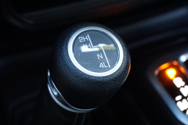 2024 Jeep Wrangler Sport S 4x4 image 40