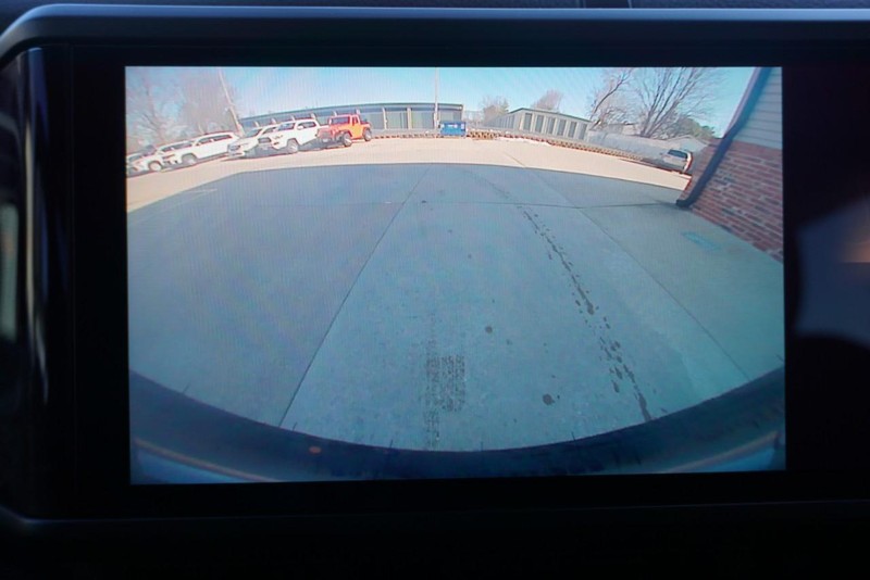 Jeep Wrangler Vehicle Full-screen Gallery Image 46