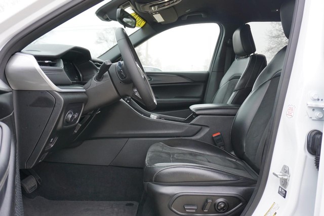 2024 Jeep Grand Cherokee L Altitude 4WD image 22