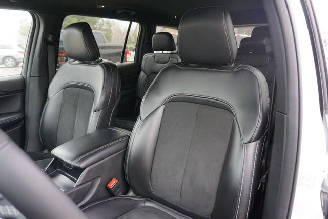 2024 Jeep Grand Cherokee L Altitude 4WD image 24