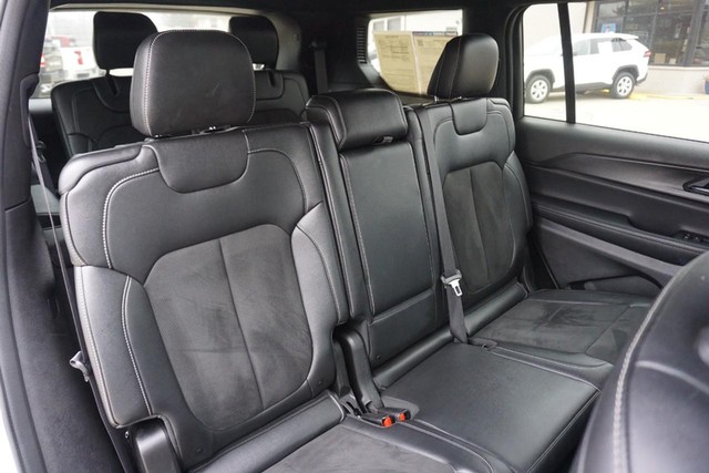 2024 Jeep Grand Cherokee L Altitude 4WD image 29