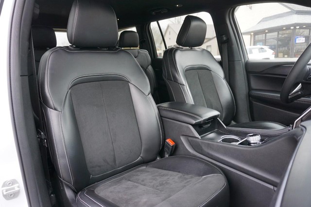 2024 Jeep Grand Cherokee L Altitude 4WD image 32