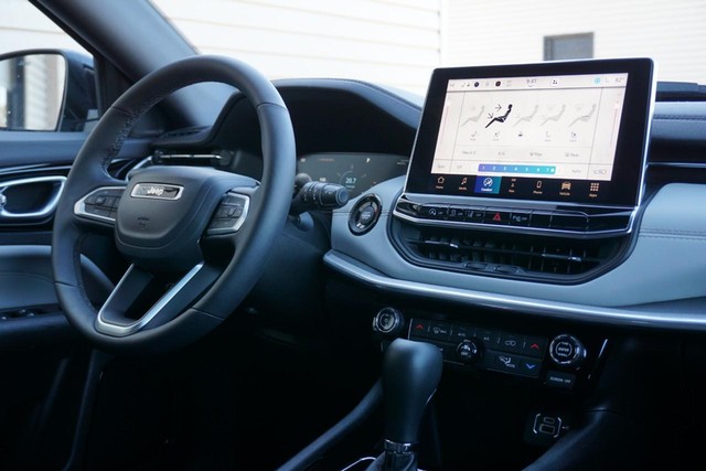 2024 Jeep Compass Limited Elite 4WD image 35