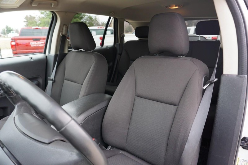 Ford Edge Vehicle Full-screen Gallery Image 26