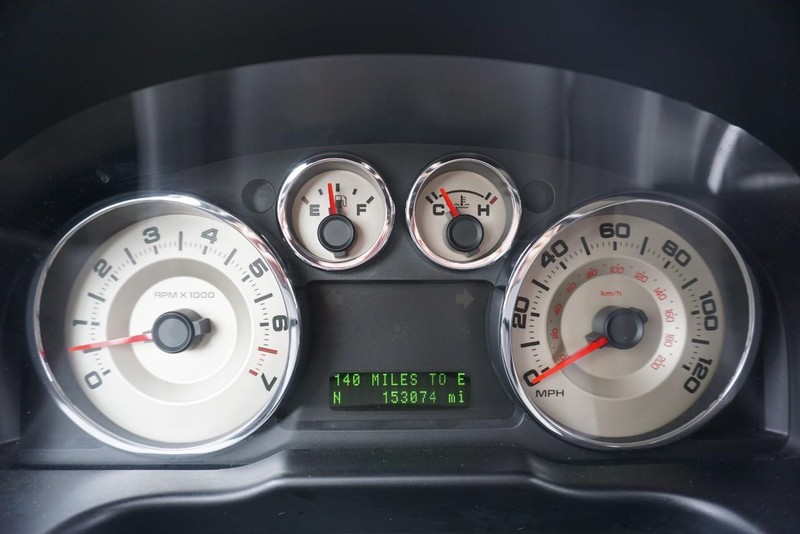 Ford Edge Vehicle Full-screen Gallery Image 41