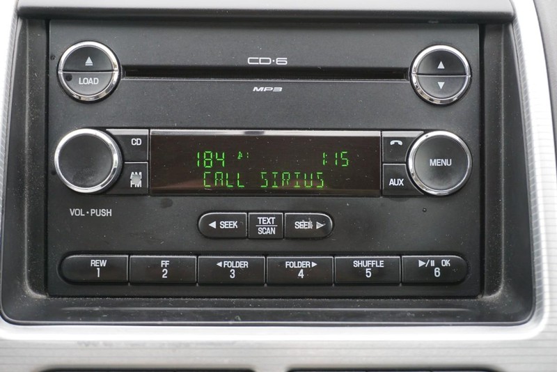 Ford Edge Vehicle Full-screen Gallery Image 50