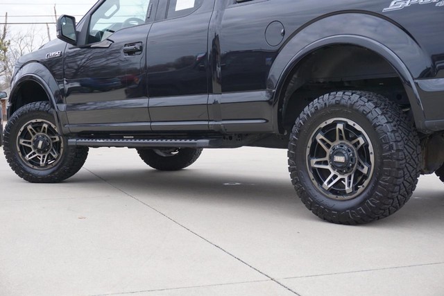 2020 Ford F-150 4WD XLT SuperCab image 16