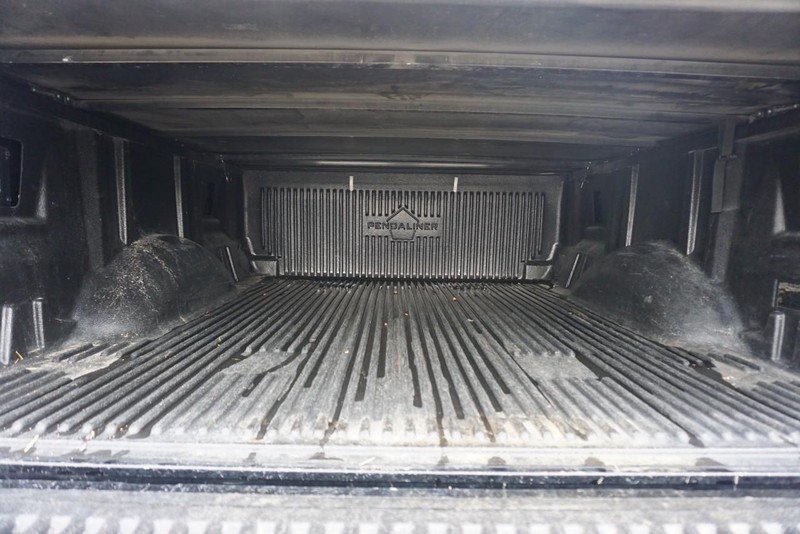 Ford F-150 Vehicle Full-screen Gallery Image 26