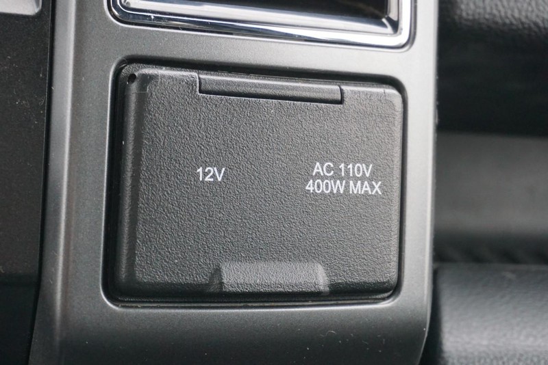 Ford F-150 Vehicle Full-screen Gallery Image 48