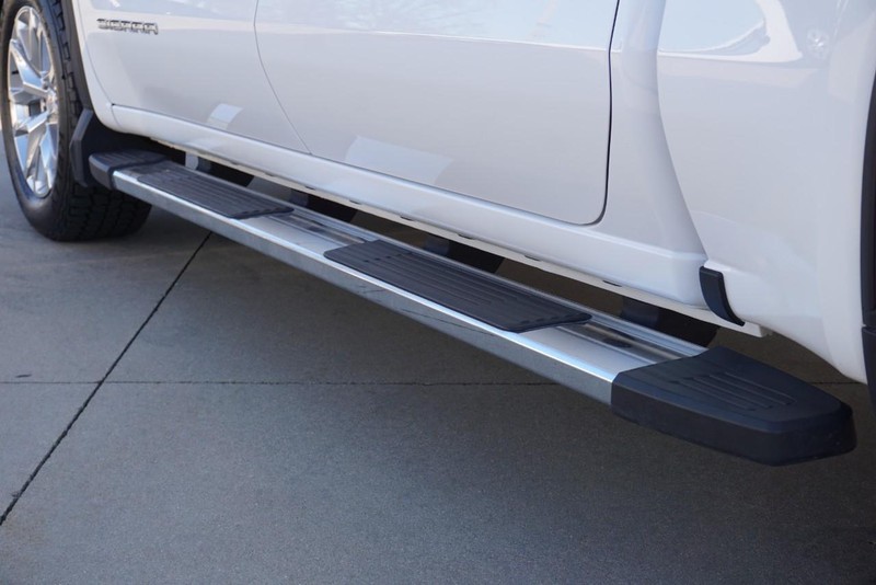 GMC Sierra 1500 Vehicle Full-screen Gallery Image 17