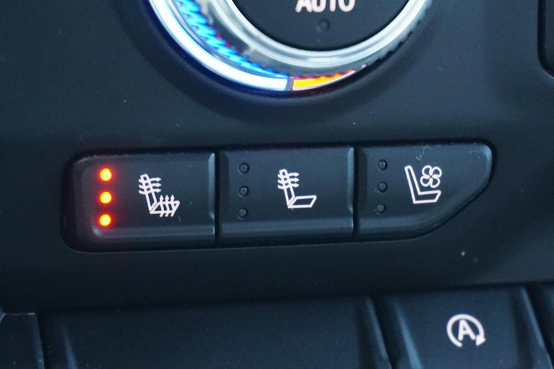 GMC Sierra 1500 Vehicle Full-screen Gallery Image 54