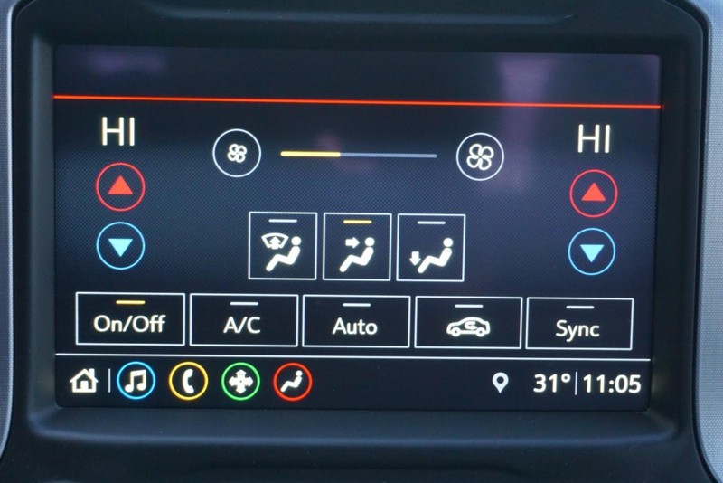 GMC Sierra 1500 Vehicle Full-screen Gallery Image 62