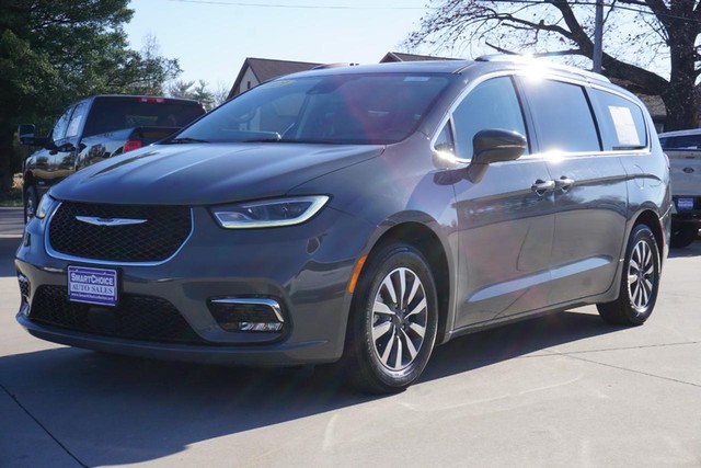 2021 Chrysler Pacifica Touring L image 07