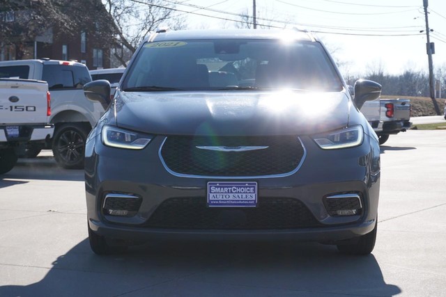 2021 Chrysler Pacifica Touring L image 08