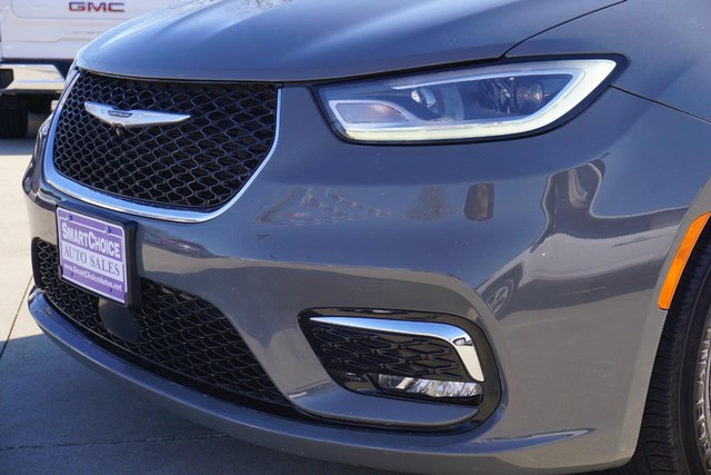 2021 Chrysler Pacifica Touring L image 11