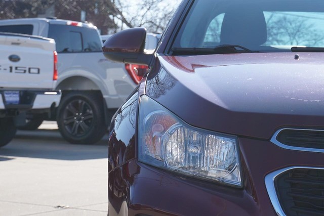 2016 Chevrolet Cruze Limited LT FWD image 09