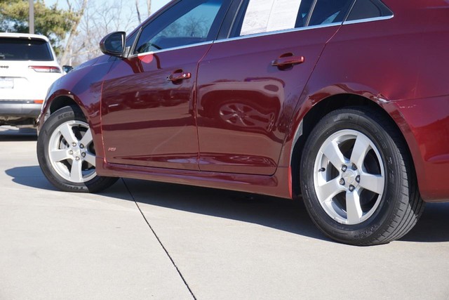 2016 Chevrolet Cruze Limited LT FWD image 14