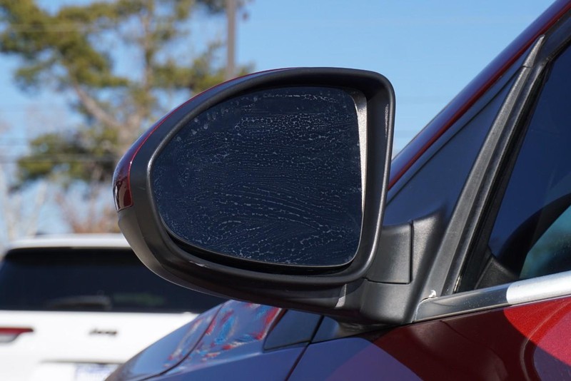 Chevrolet Cruze Limited Vehicle Full-screen Gallery Image 16