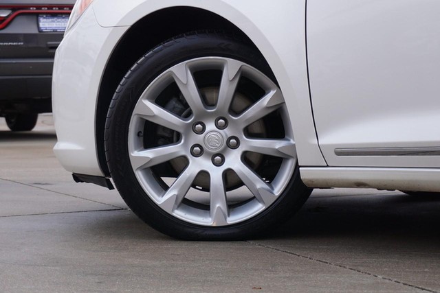2013 Buick LaCrosse Touring FWD image 13