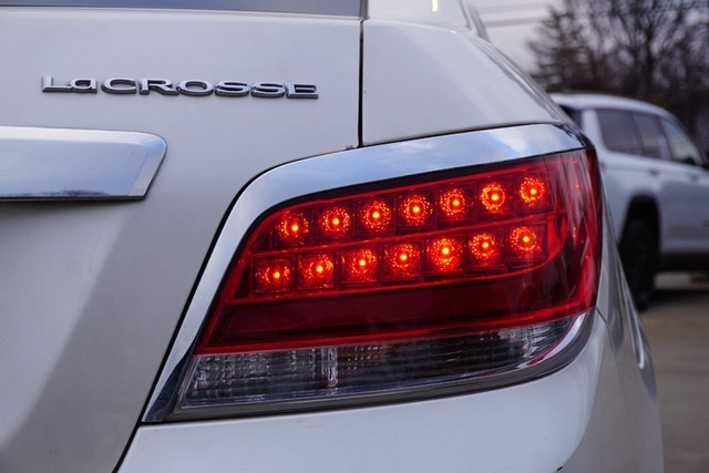 2013 Buick LaCrosse Touring FWD image 16