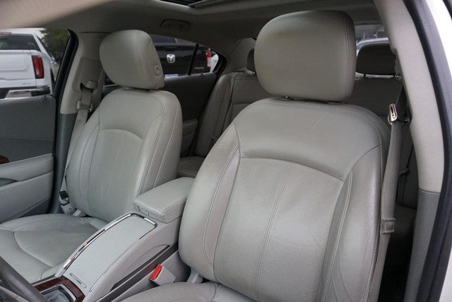 2013 Buick LaCrosse Touring FWD image 22