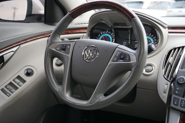 2013 Buick LaCrosse Touring FWD image 31