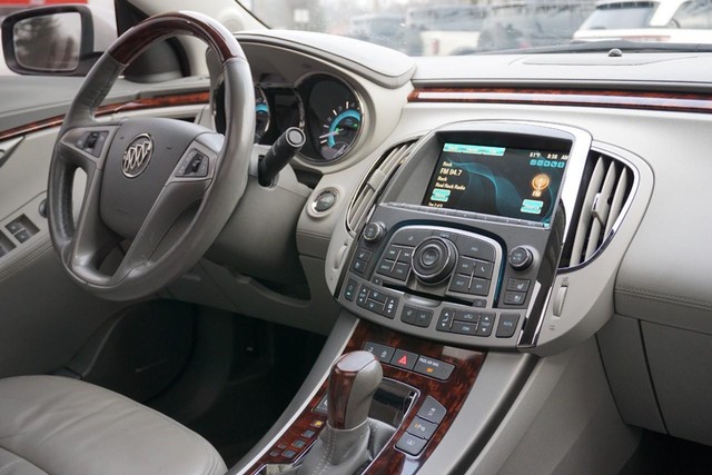2013 Buick LaCrosse Touring FWD image 33