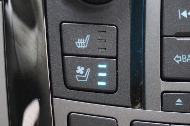 2013 Buick LaCrosse Touring FWD image 42