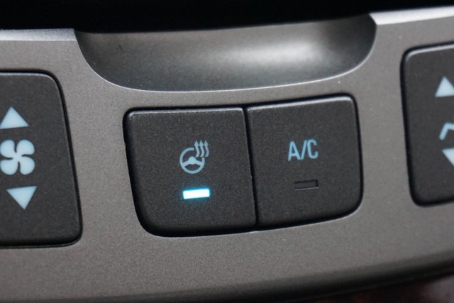 2013 Buick LaCrosse Touring FWD image 43