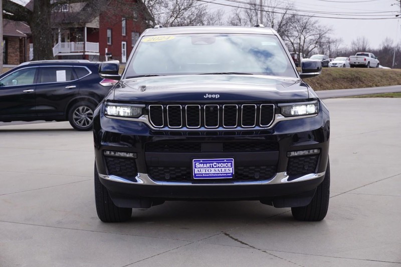 Jeep Grand Cherokee L Vehicle Full-screen Gallery Image 08