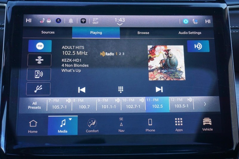 Jeep Grand Cherokee L Vehicle Full-screen Gallery Image 43