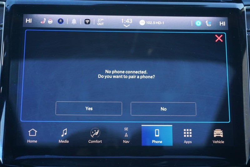 Jeep Grand Cherokee L Vehicle Full-screen Gallery Image 46